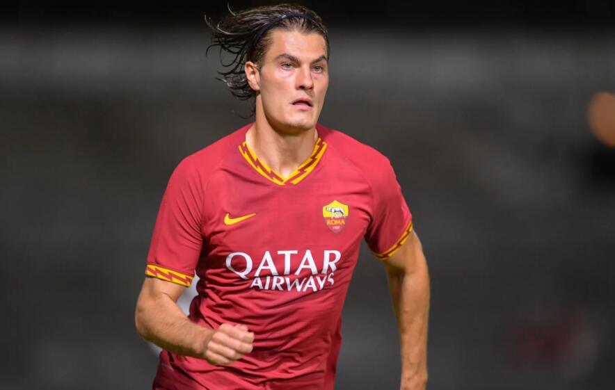 在约纳丹是 在约纳丹是